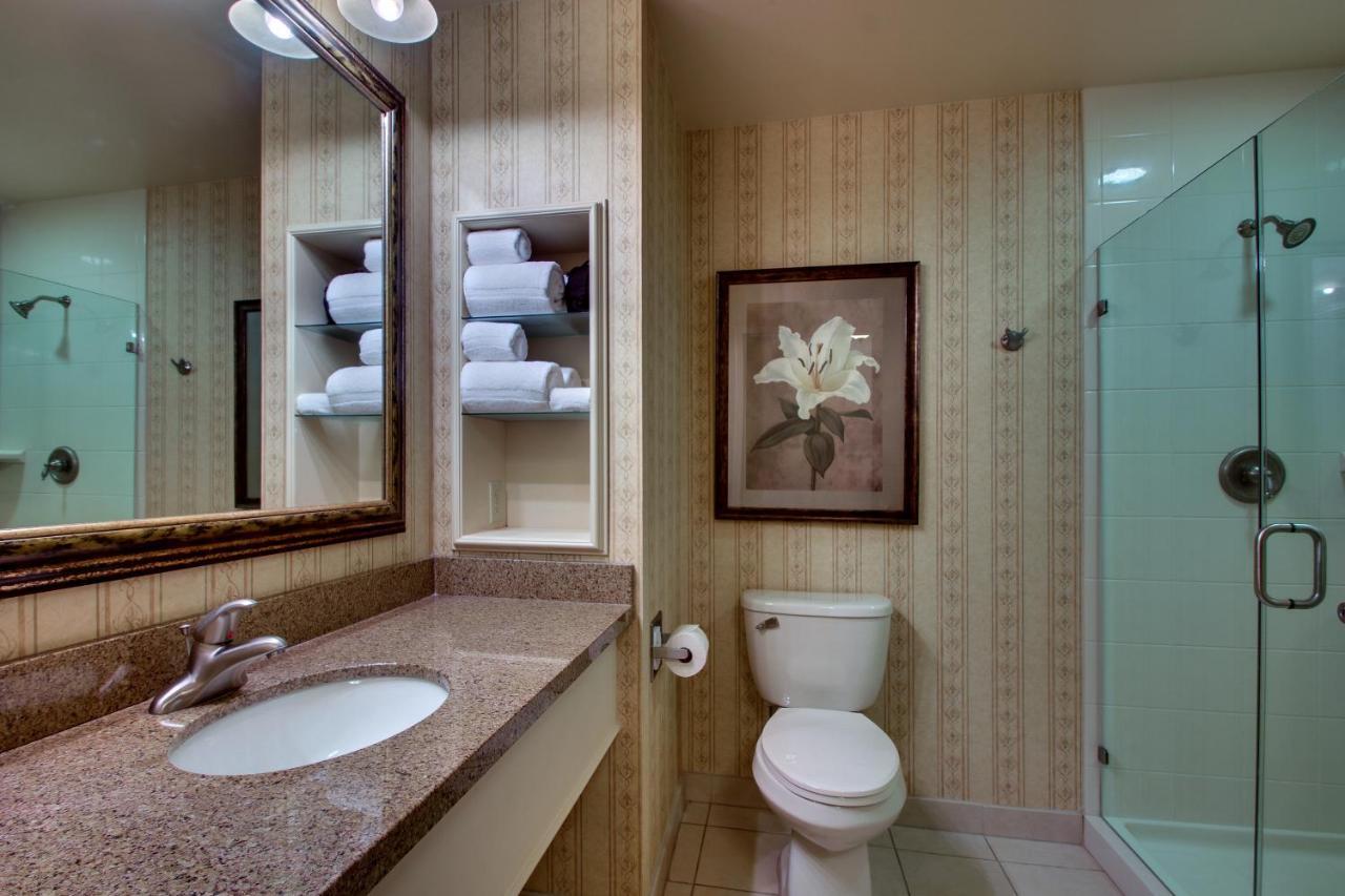 The Inn At Charles Town / Hollywood Casino Bagian luar foto