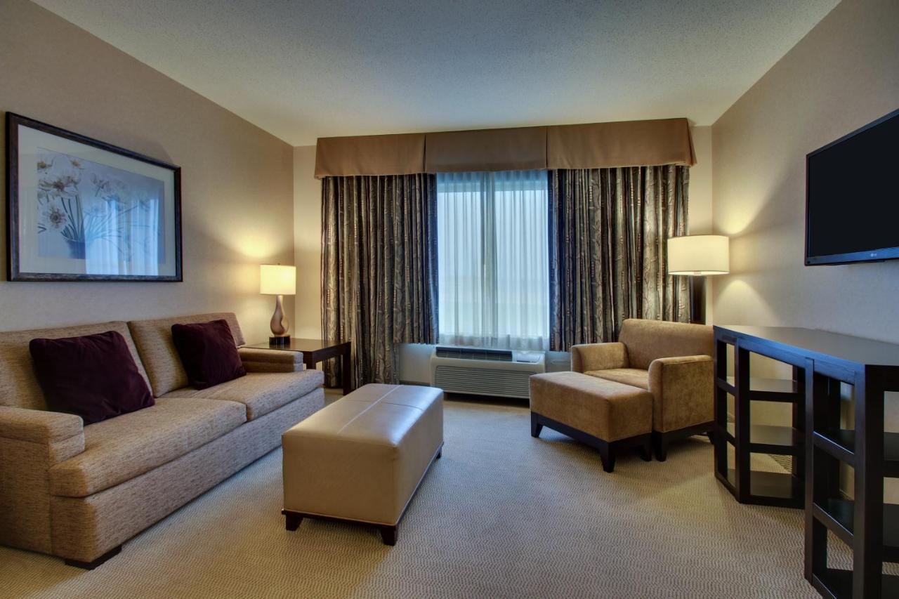 The Inn At Charles Town / Hollywood Casino Bagian luar foto